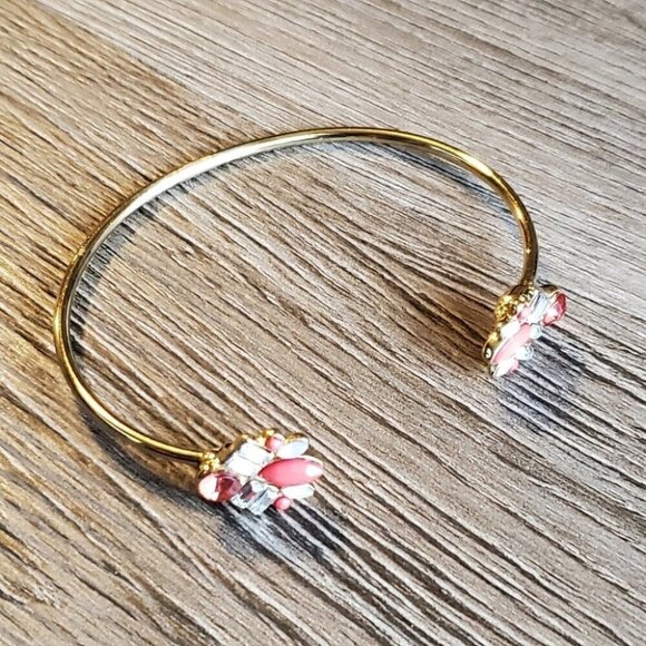 Cuff Bracelet - Picture 1 of 5